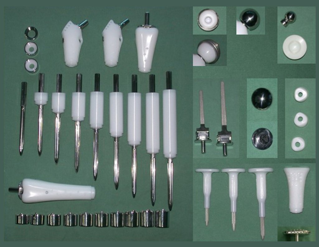 Figura 15: Prótese modular de polietileno e titânio.